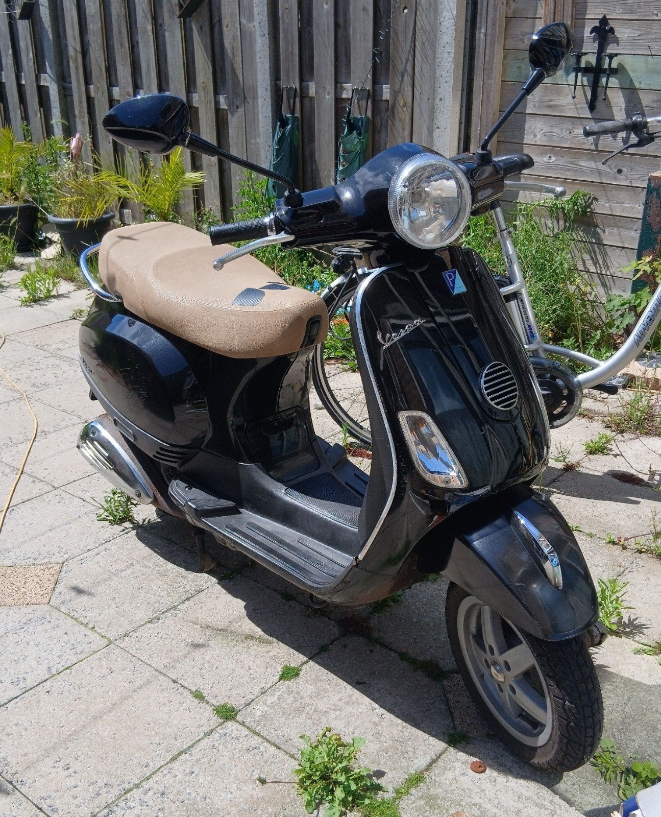Zwarte Vespa LX 50 (evt. Voor onderdelen), Ophalen, Gebruikt, Benzine, Vespa LX