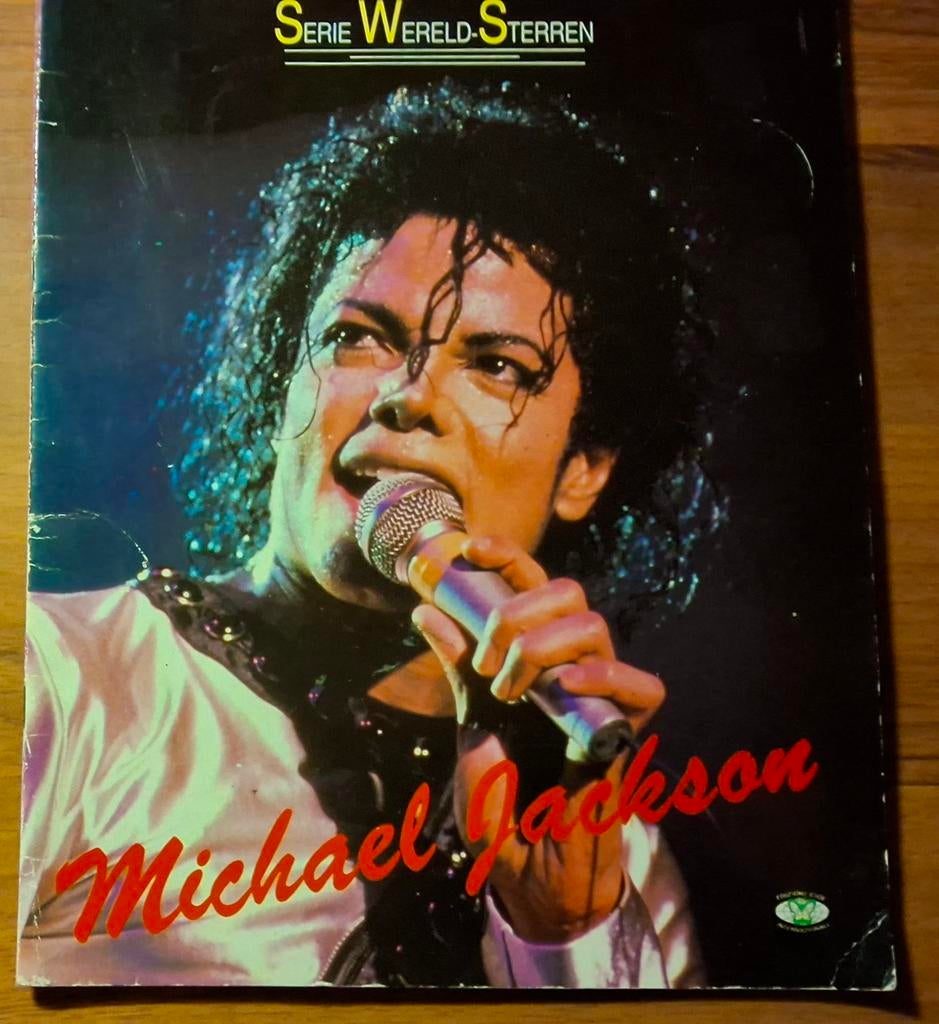 Michael Jackson - Serie Wereld-Sterren Boek, Ophalen of Verzenden, Gelezen, Artiest, Onbekend
