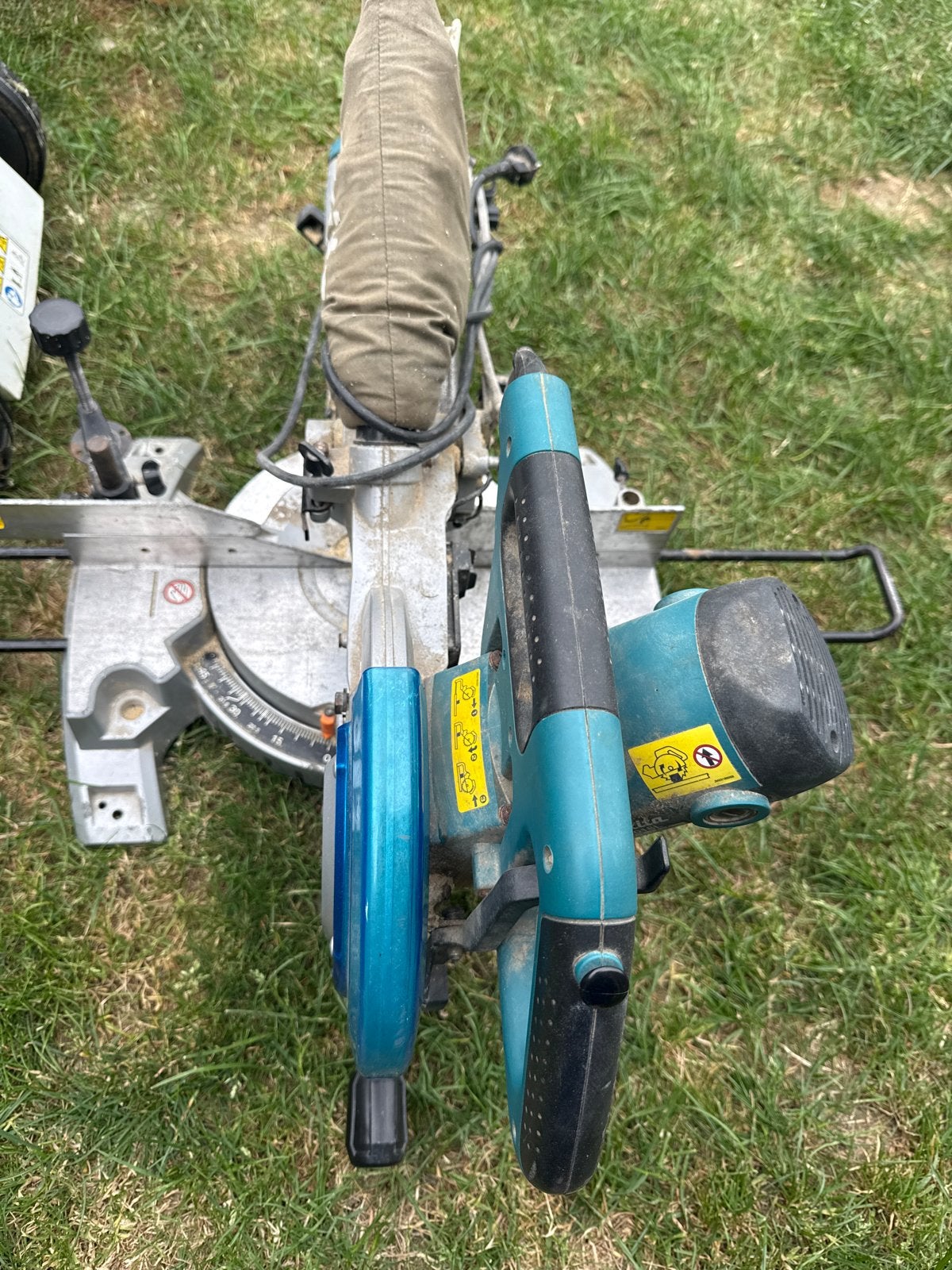 Makita LS1018L Afkortzaag - 1430W, 260mm zaagblad, Ophalen, Gebruikt, 70 mm of meer, Afkortzaag