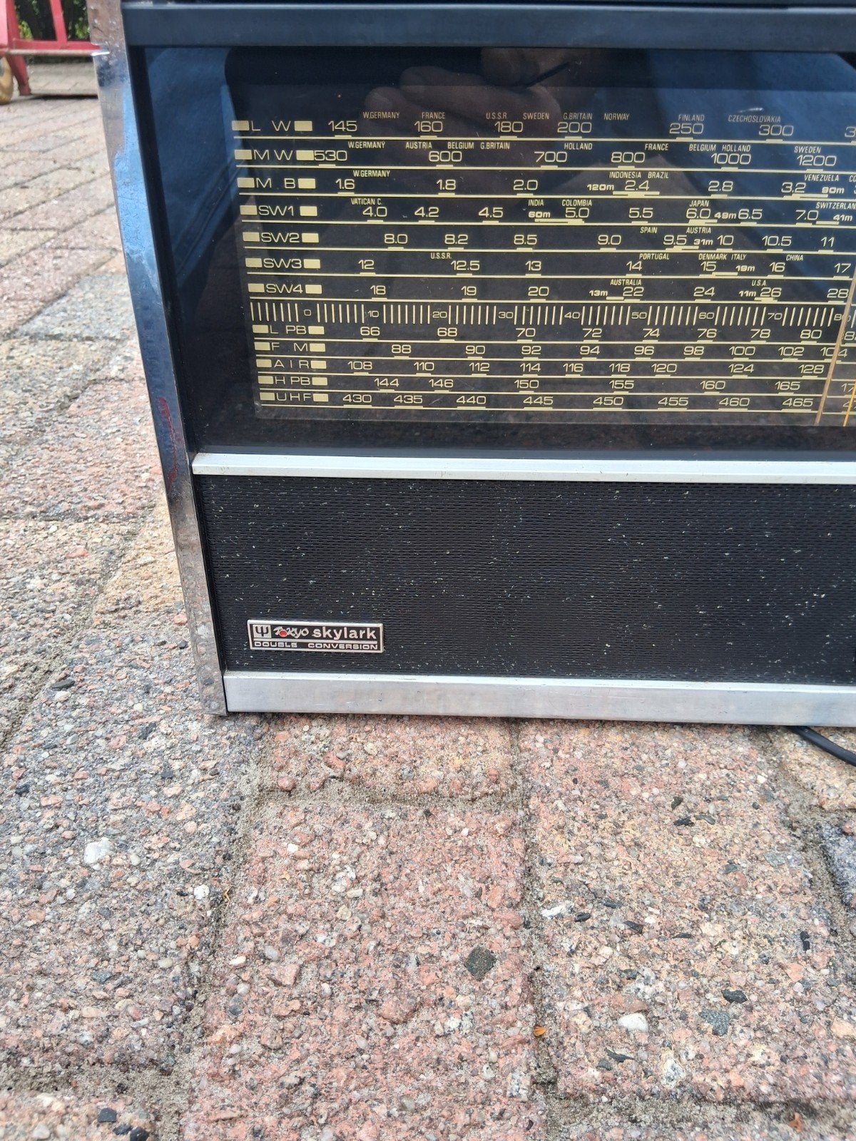 oude radio wereld ontvanger, Audio, Tv en Foto, Radio's, Ophalen of Verzenden, Gebruikt