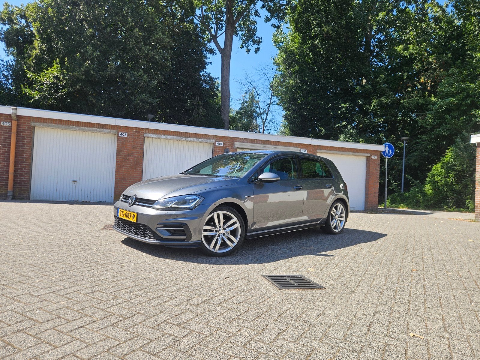 Volkswagen Golf 7.5 R-Line 1.5 TSI DSG 2018 Virtual Cockpit, 1498 cc, 4 cilinders, Alcantara, Origineel Nederlands