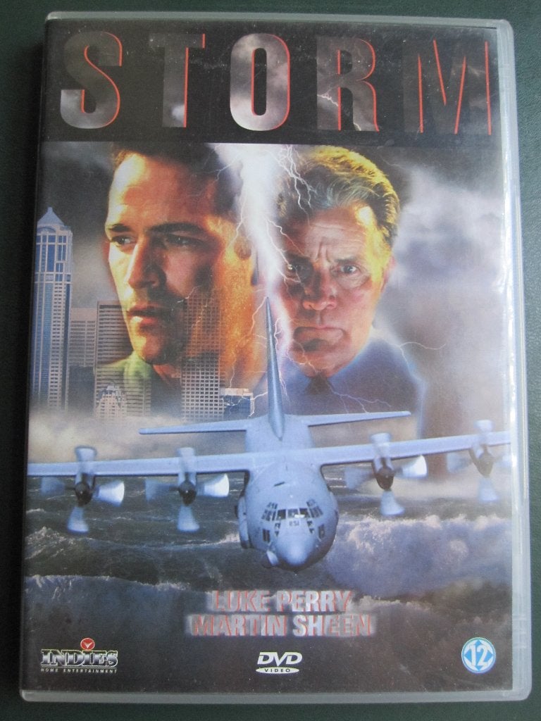 Storm (1998), Vanaf 12 jaar, Ophalen of Verzenden, Zo goed als nieuw, Actiethriller