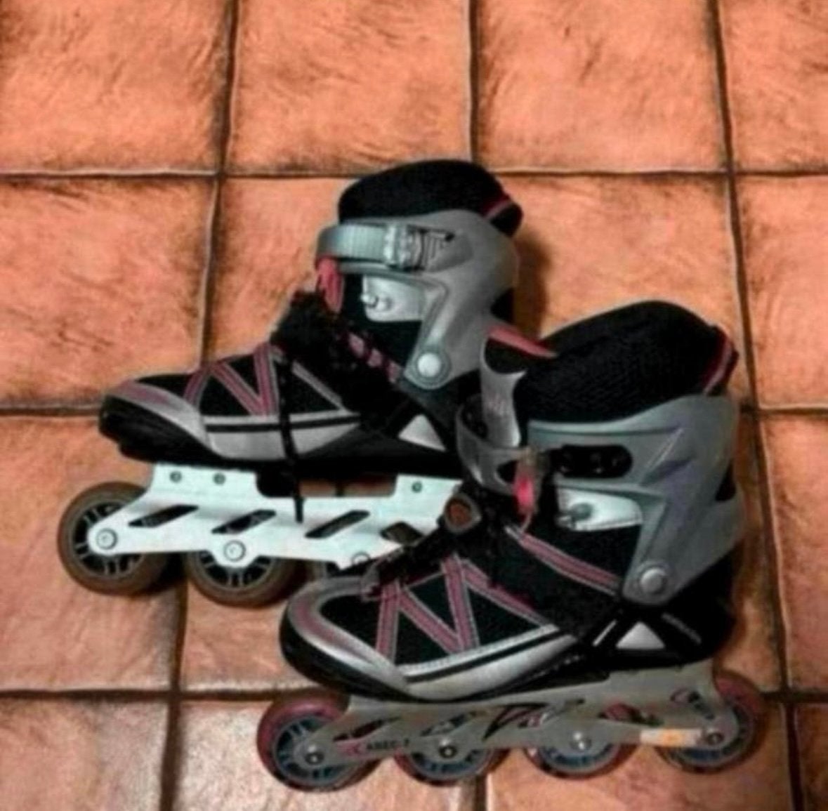 Dames skeelers, Verstelbaar, Zo goed als nieuw, Inline skates 4 wielen, Dames