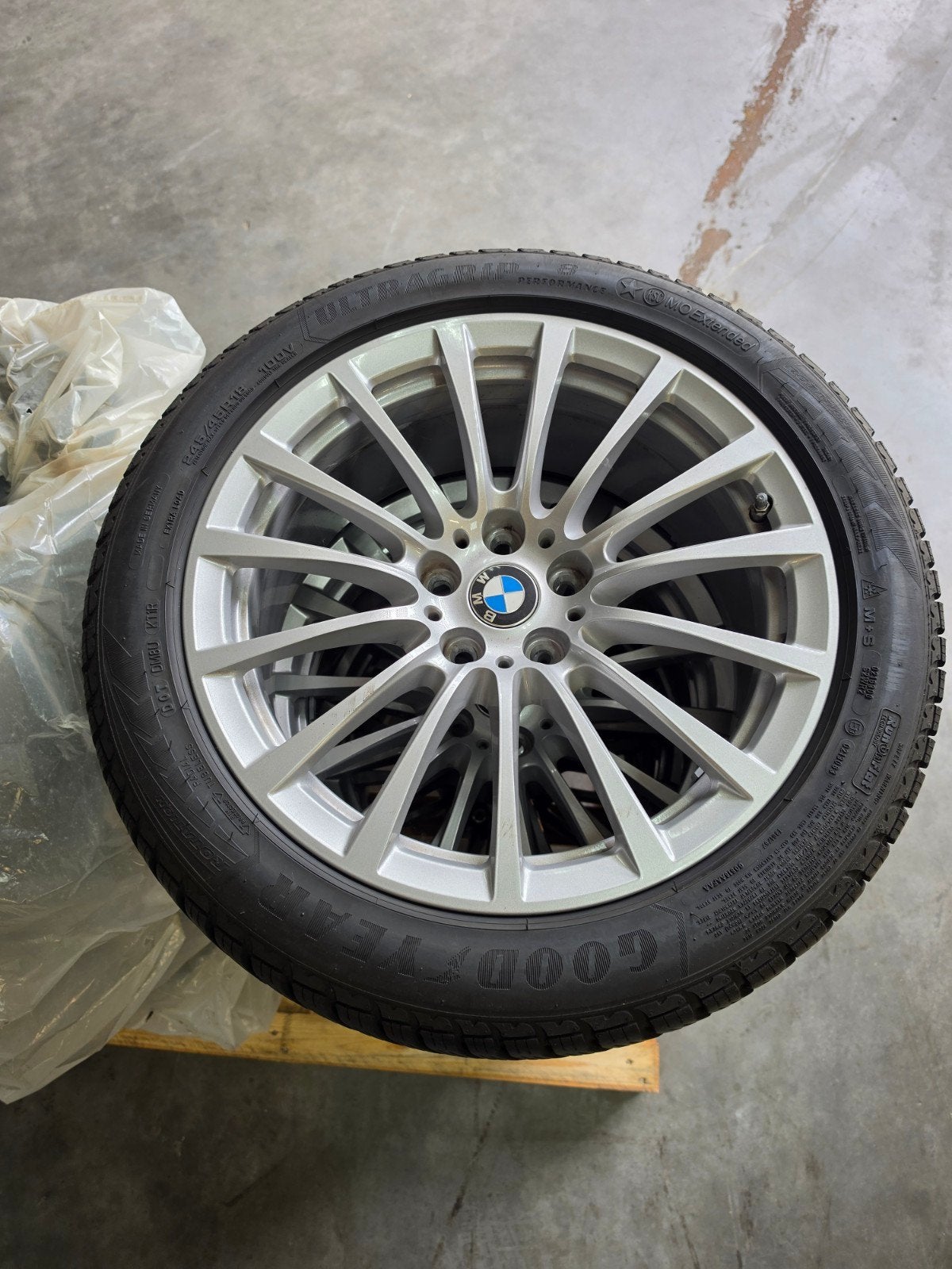 BMW 5-serie G30/G31 originele velgen met winterbanden, Ophalen