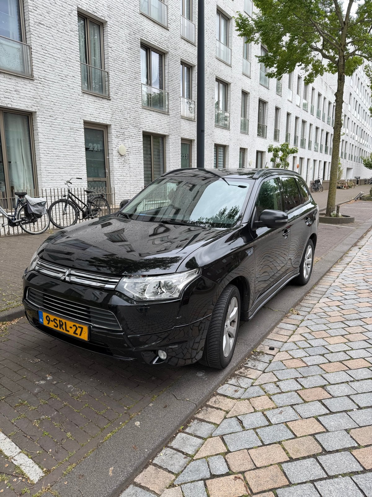 Mitsubishi Outlander 2.0 Dohc Mivec Phev 203pk 4WD CVT 5P, Outlander, Zwart, Zwart, Vierwielaandrijving