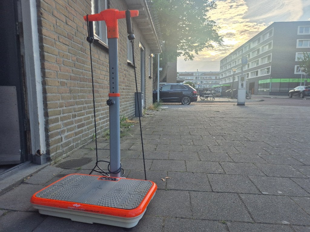 Trilplaat sport, Ophalen, Gebruikt, Overige materialen, Trilplaat