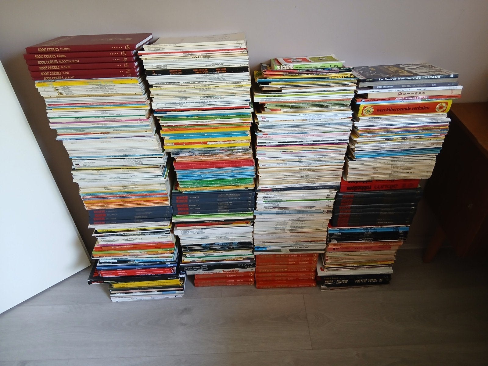 Grote collectie stripboeken: compleet, los, speciaal, Boeken, Stripboeken, Meerdere stripboeken, Ophalen of Verzenden, Gelezen