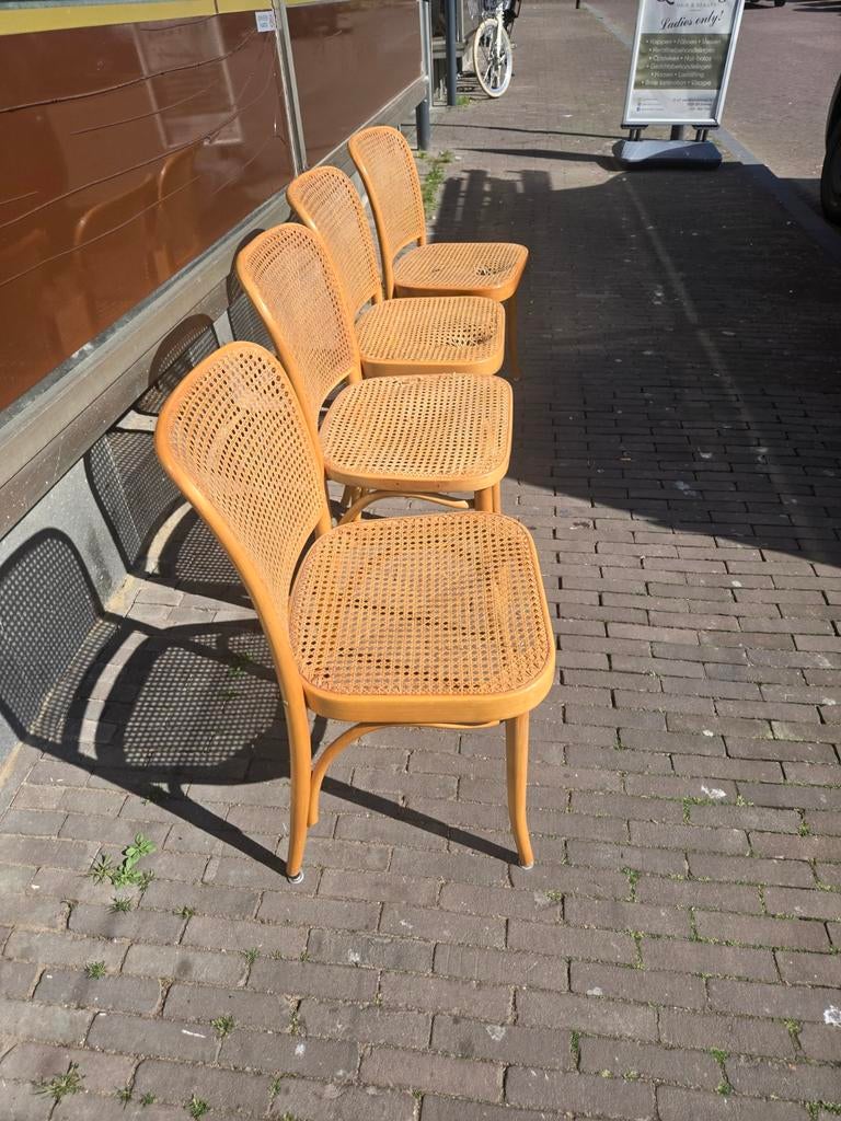 4 antieke Thonet stoelen - opknappers, Antiek en Kunst, Antiek | Meubels | Stoelen en Banken, Ophalen of Verzenden
