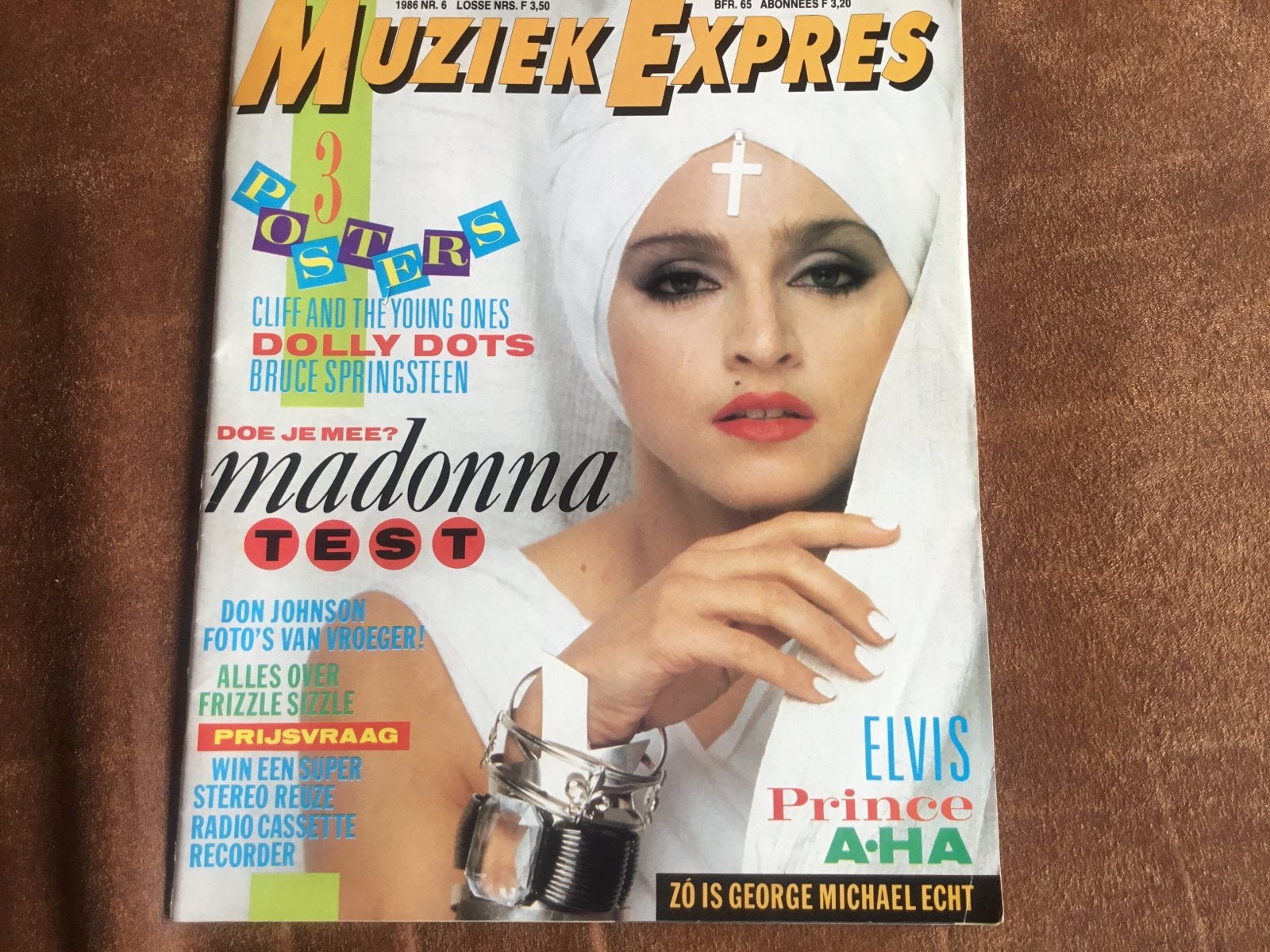 Muziek Expres tijdschriften met Madonna covers, Ophalen, Gelezen, Artiest