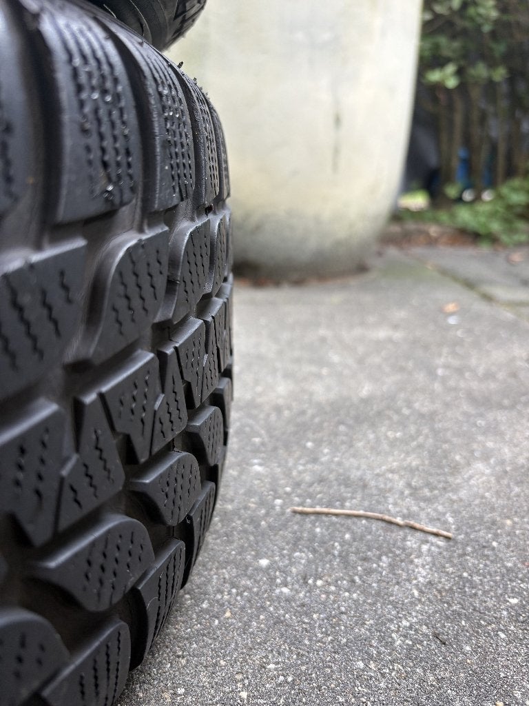 Orginele MINI 16 inch velgen+Bridgestone winterbanden, Ophalen, Gebruikt, 16 inch, Banden en Velgen