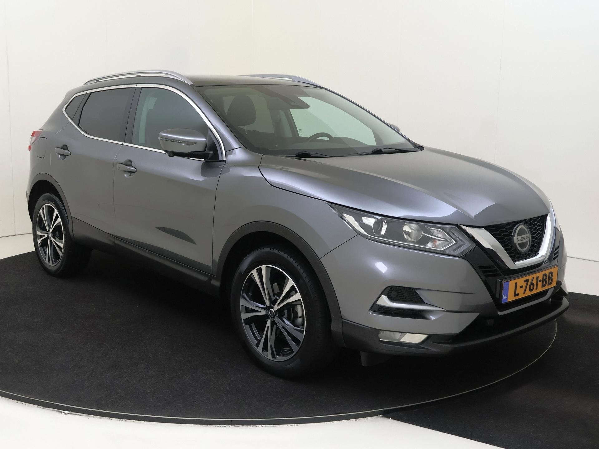Nissan Qashqai 1.3 DIG-T Design Edition 140PK | Trekhaak | N, Auto's, Voorwielaandrijving, Gebruikt, 4 cilinders, Origineel Nederlands