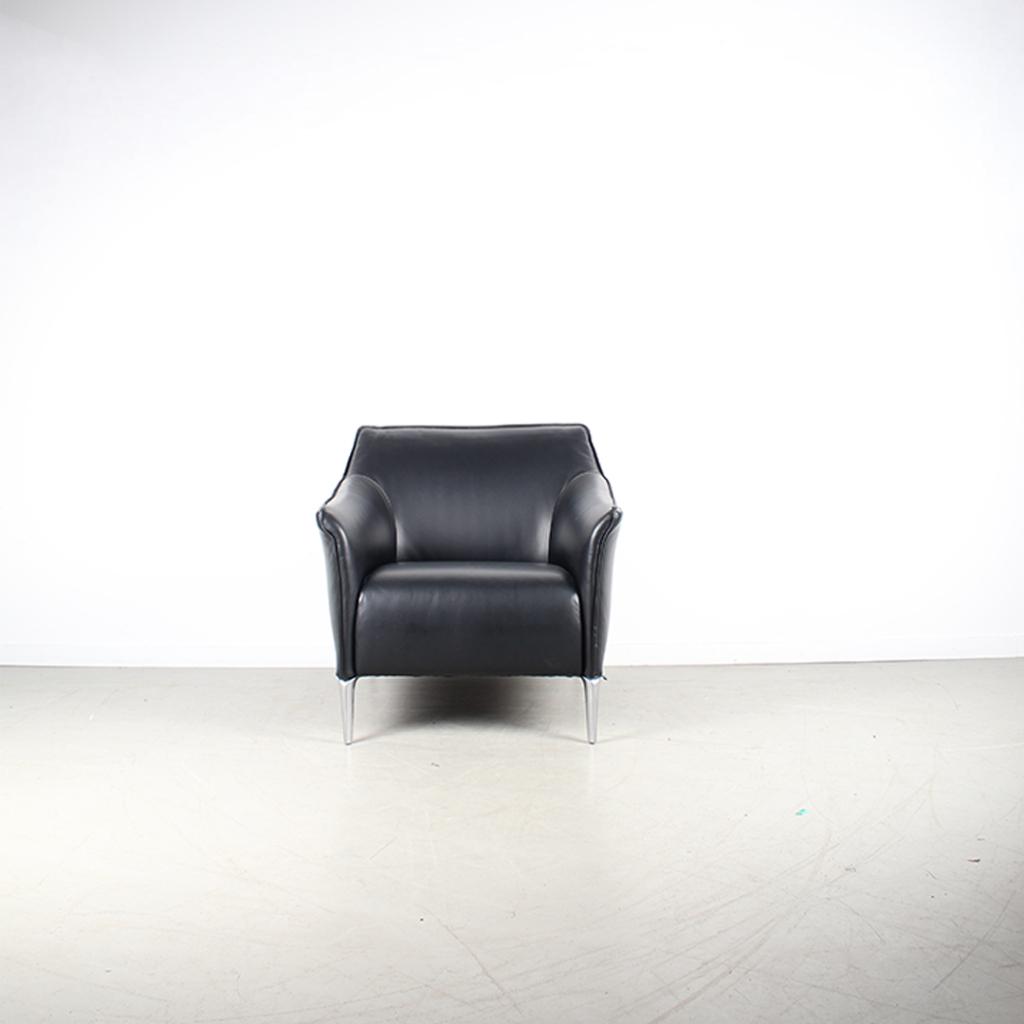 2x Leolux Mayon Fauteuil Zwart Leer – Staal, Huis en Inrichting, Fauteuils, Niet ingevuld, Niet ingevuld, Ophalen of Verzenden