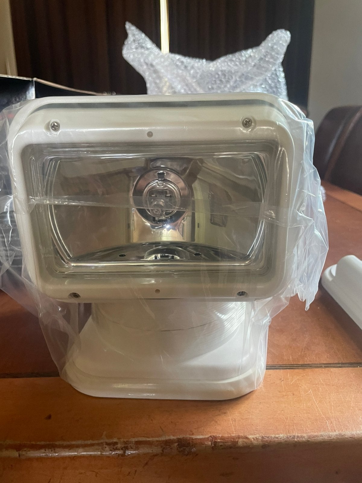 Zoeklicht 12 volt met afstandsbediening. Nieuw, Ophalen of Verzenden, Nieuw, Overige typen