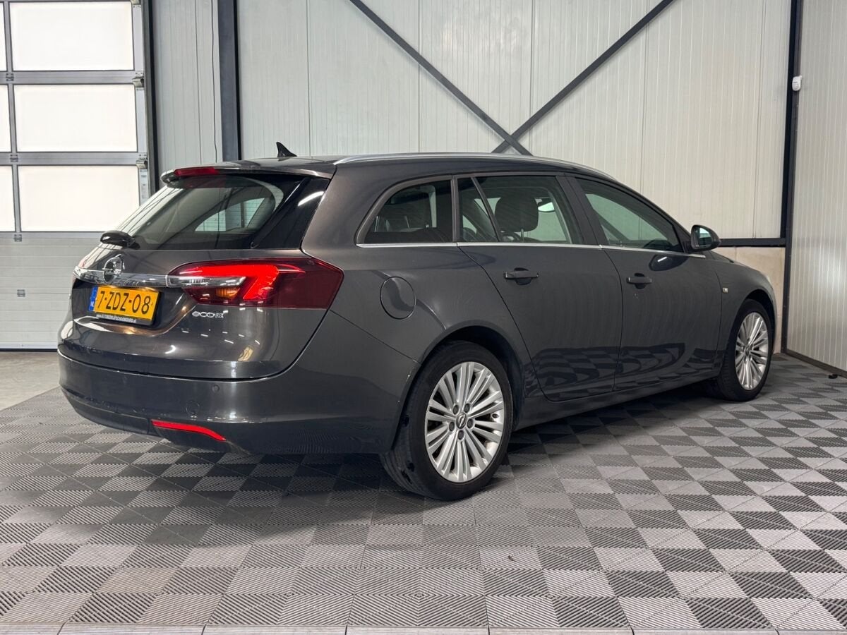 Opel Insignia Sports Tourer 2.0 CDTI 103kw | Business+ | Nav, Auto's, Opel, Voorwielaandrijving, Euro 5, 4 cilinders, 26 km/l