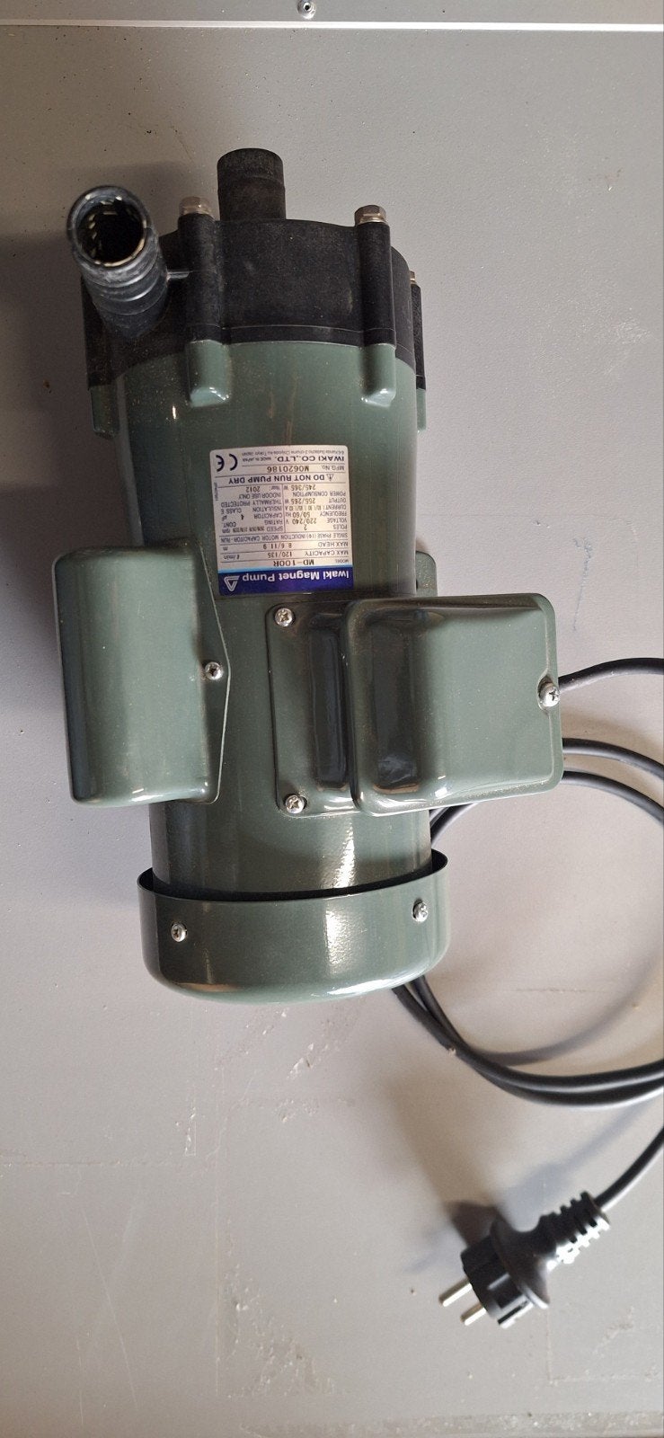 Iwaki Magnet Pomp MD-100R - Borstelloos, Topsegment, Ophalen