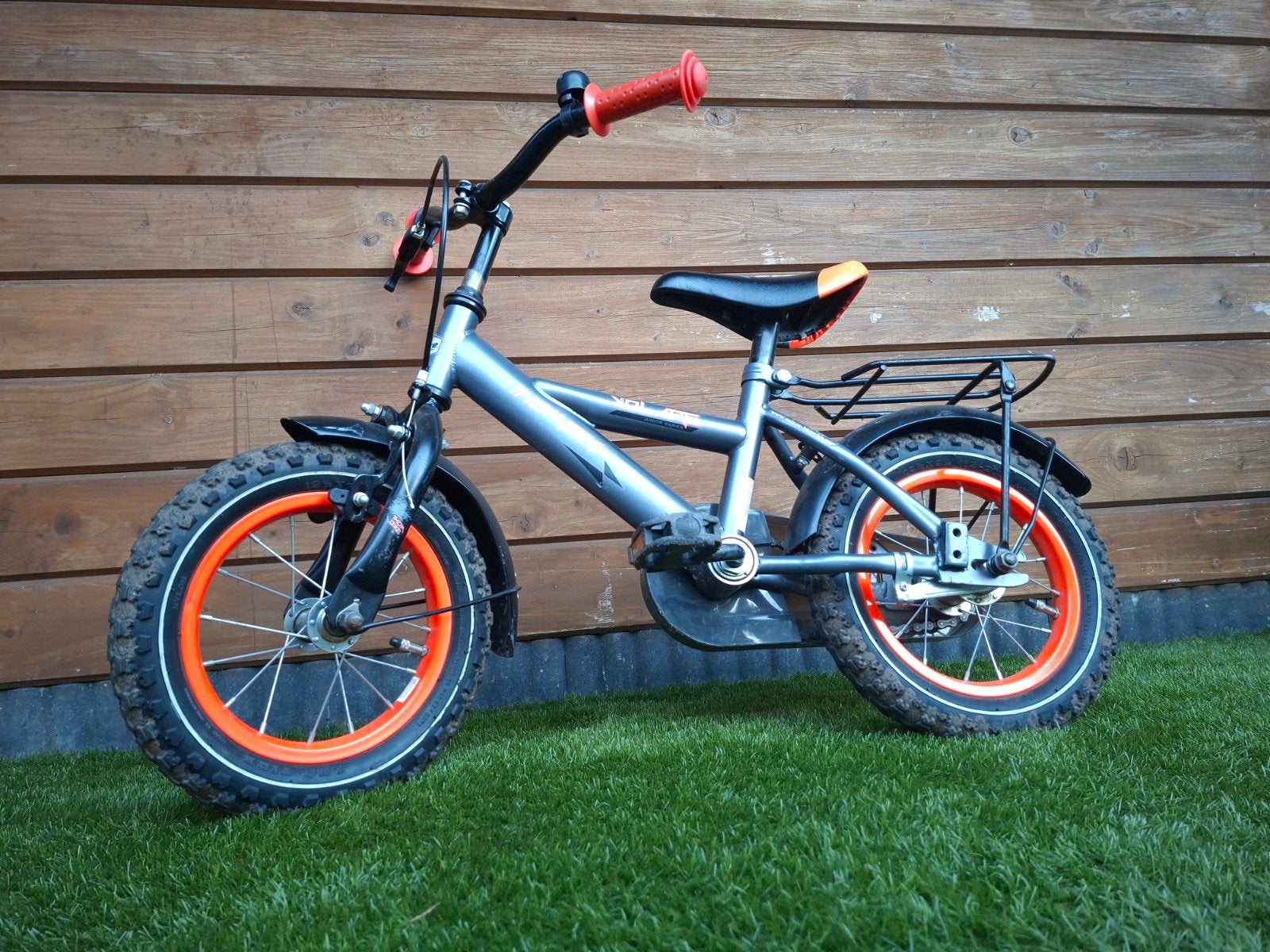 12 inch Volare jongensfiets, Ophalen, Terugtraprem, Zijwieltjes, Gebruikt