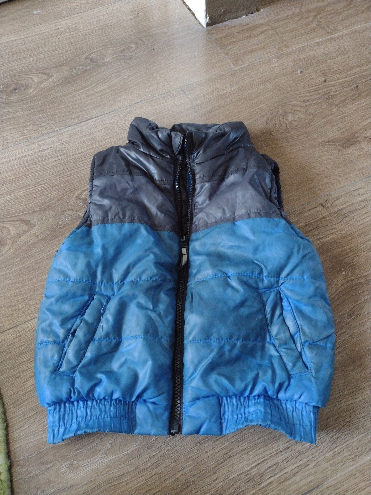 Gedragen bodywarmer maat 92, Ophalen, Gebruikt, Jongen of Meisje, Onbekend
