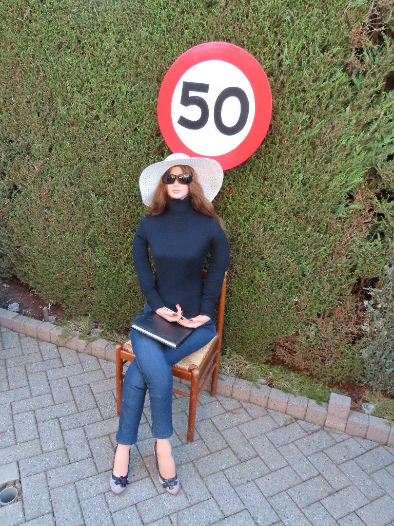 50 jarige verjaardag! Sarah pop levensgroot netjes gekleed, Ophalen, Nieuw, Abraham of Sarah