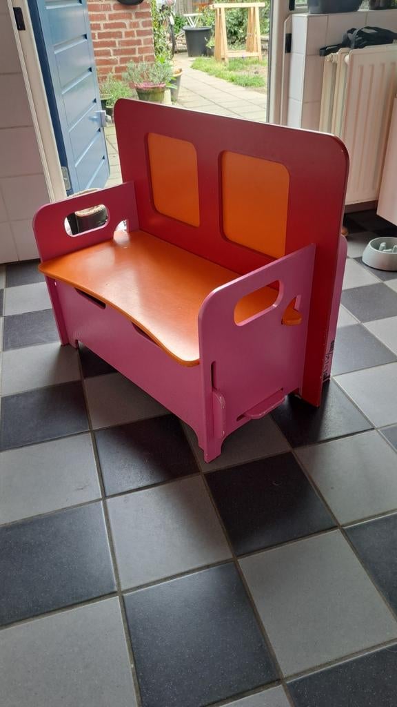 tafel en bankje met opbergruimte, Kinderen en Baby's, Kinderkamer | Tafels en Stoelen, Ophalen, Gebruikt, Tafel(s) en Stoel(en)