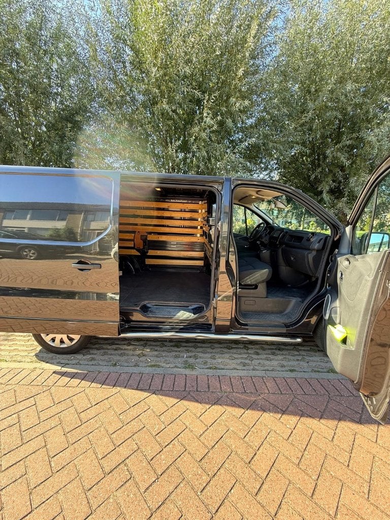 Opel Vivaro 1.6 D 120PK - NOV-2016 - 1e eigenaar - camera, Voorwielaandrijving, Euro 5, Stof, 4 cilinders