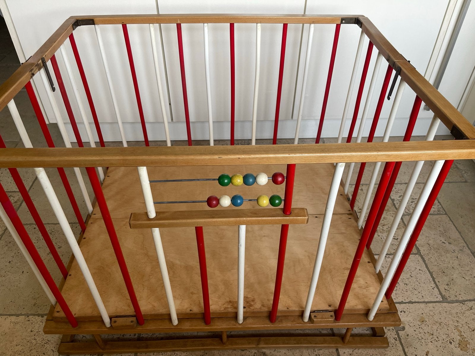 Houten box met spijlen en kralenframe inklapbaar, Ophalen, Gebruikt, Vierkant