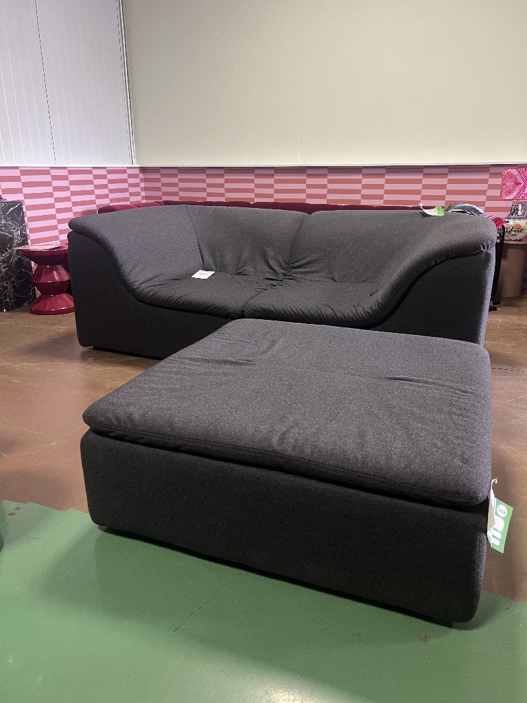 Studio Henk Blanket sofa 2-zitsbank + hocker | Van €5197, nu, Studio Henk, Nieuw, 75 tot 100 cm, Ophalen of Verzenden