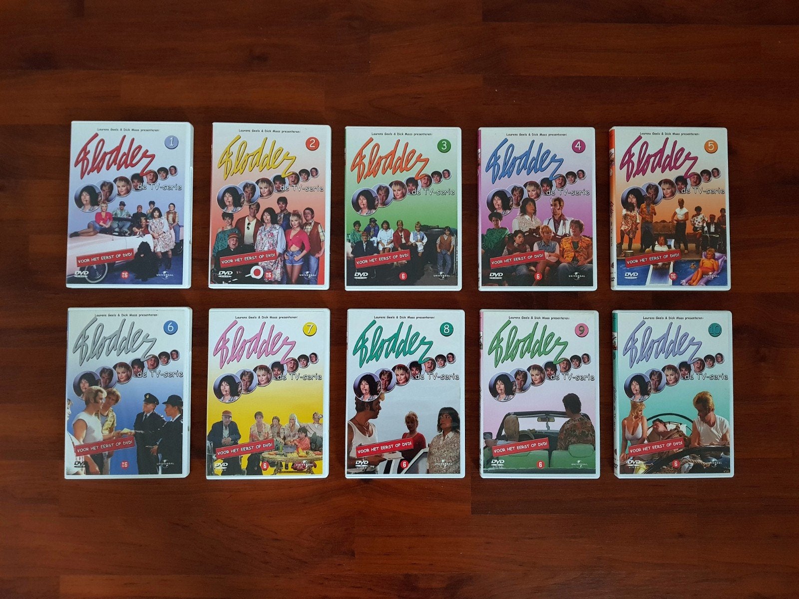 FLODDER  tv serie (10 DVD) COMPLEET!, Ophalen of Verzenden, Zo goed als nieuw, Komedie