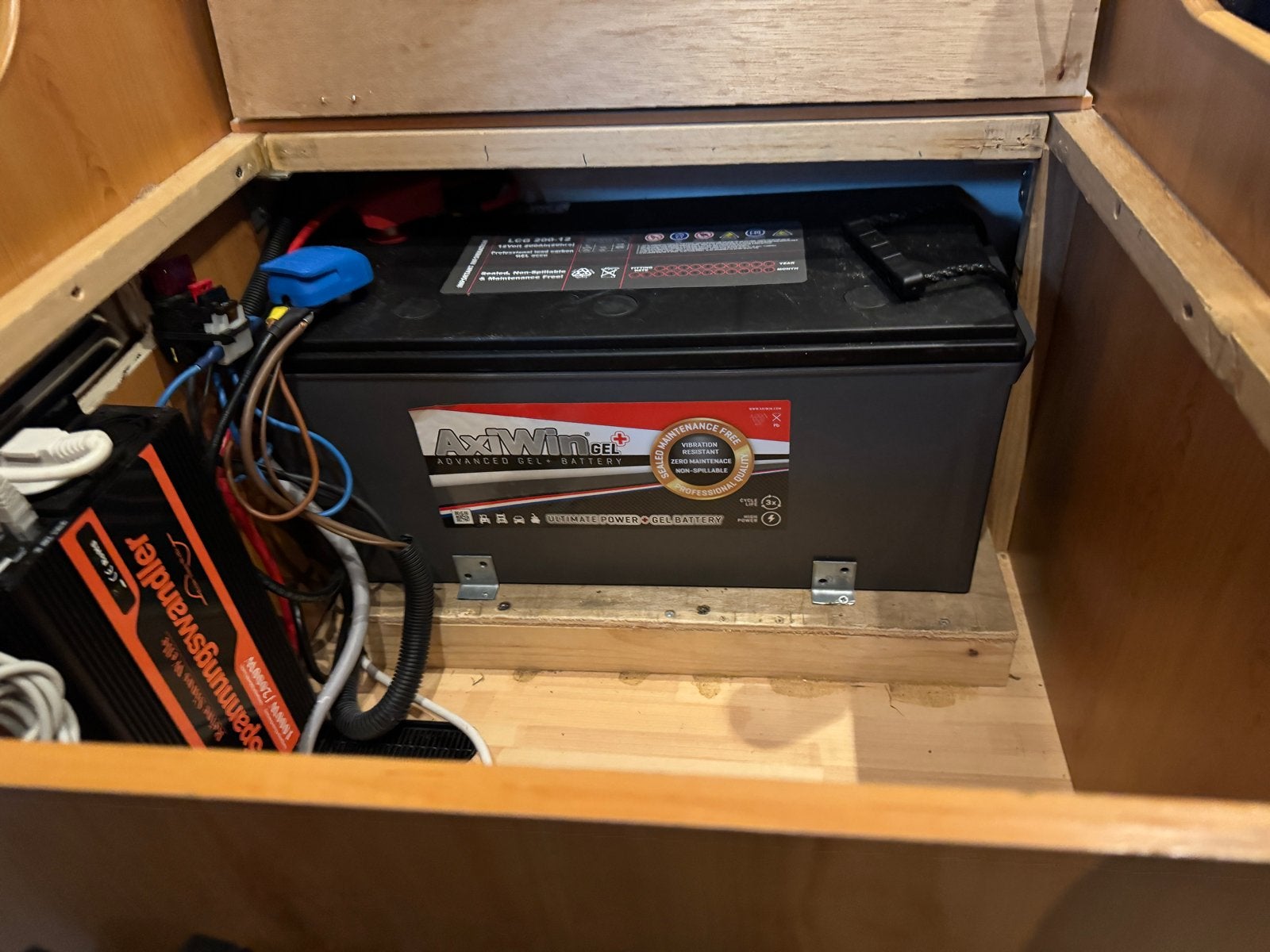 200Amp Camper/Caravan accu GEL LCG 12V, Ophalen, Gebruikt
