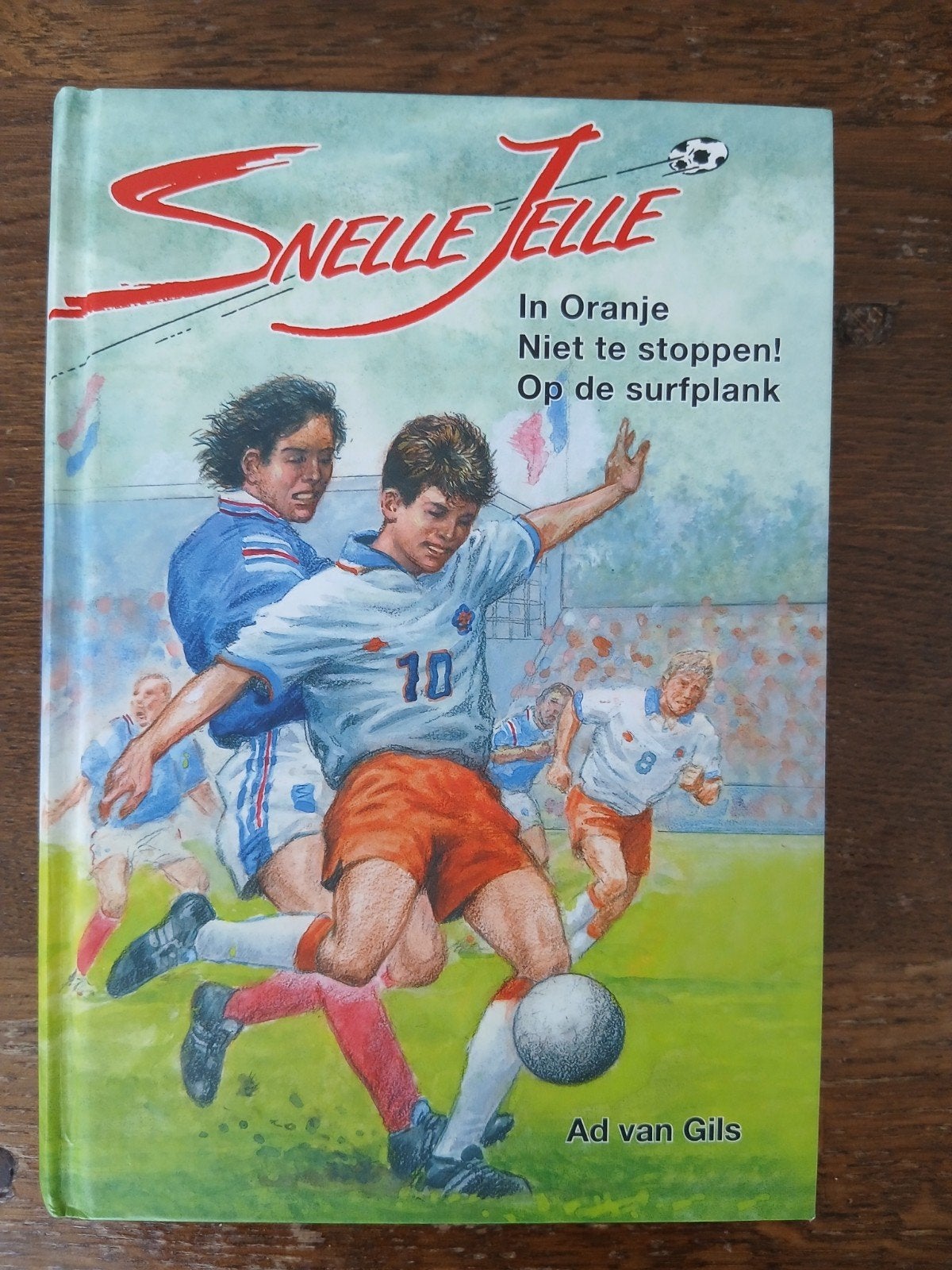 Ad van Gils - Snelle Jelle omnibus, Boeken, Gelezen, Fictie algemeen, Ophalen of Verzenden, Ad van Gils