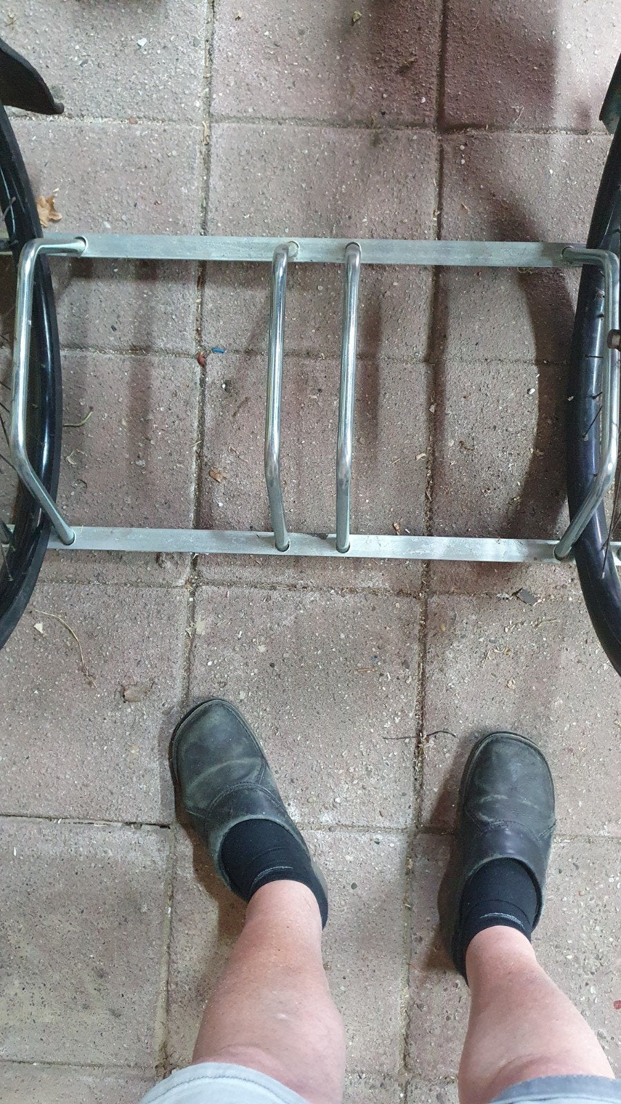 Fietsenrek  voor 4 fietsen te koop voor 10 euro., Ophalen, Zo goed als nieuw