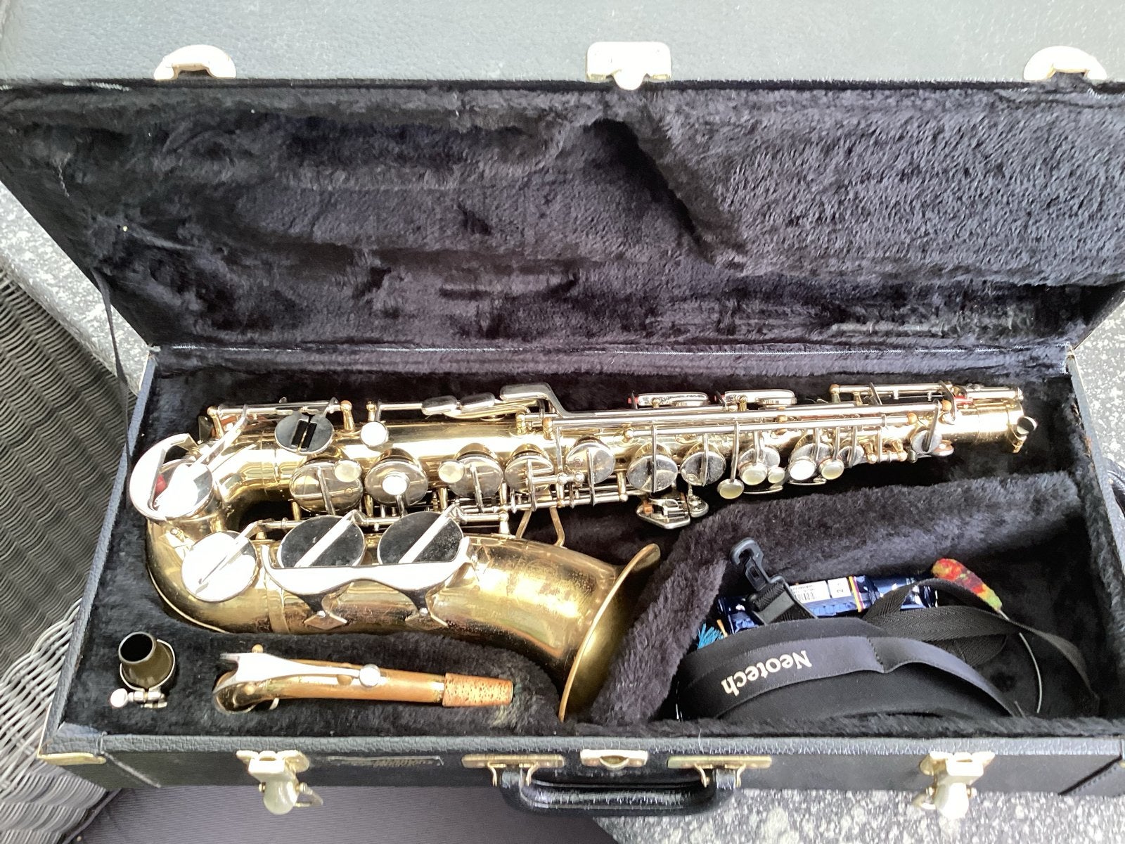 Vintage altsaxofoon + tenorsaxofoon samen voor 500 euro ., Ophalen of Verzenden, Gebruikt, Alt, Met koffer