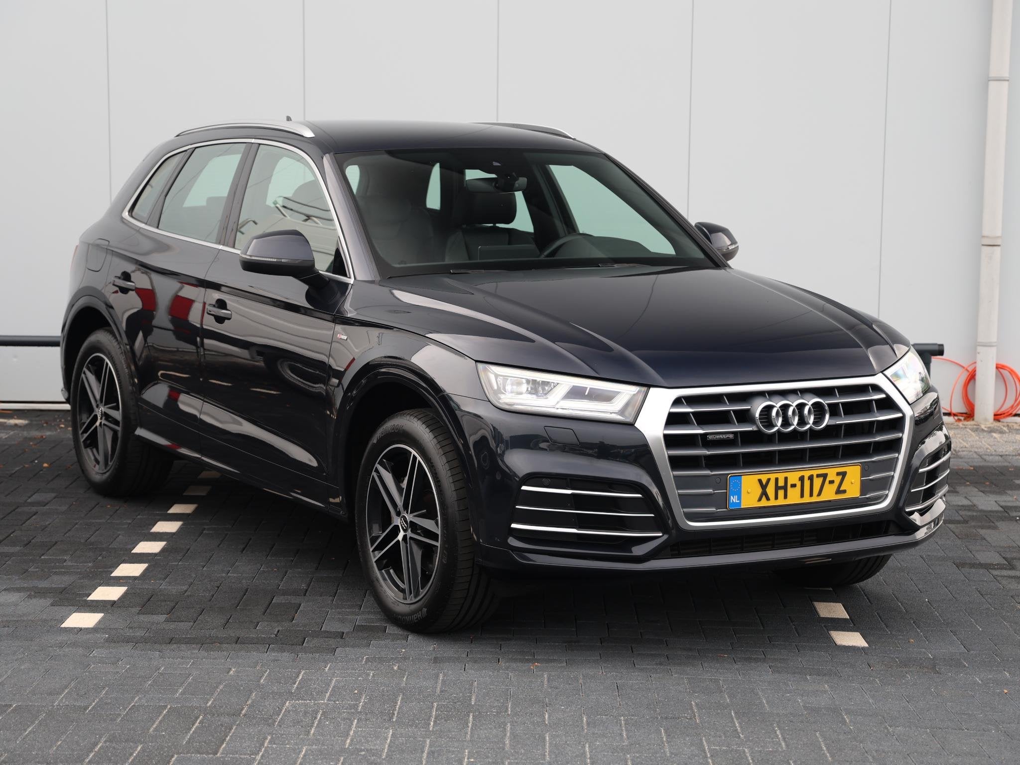 Audi Q5 2.0 TFSI quattro Sport S Line Edition | Virtual cock, Auto's, Automaat, 4 cilinders, Blauw, Leder en Stof