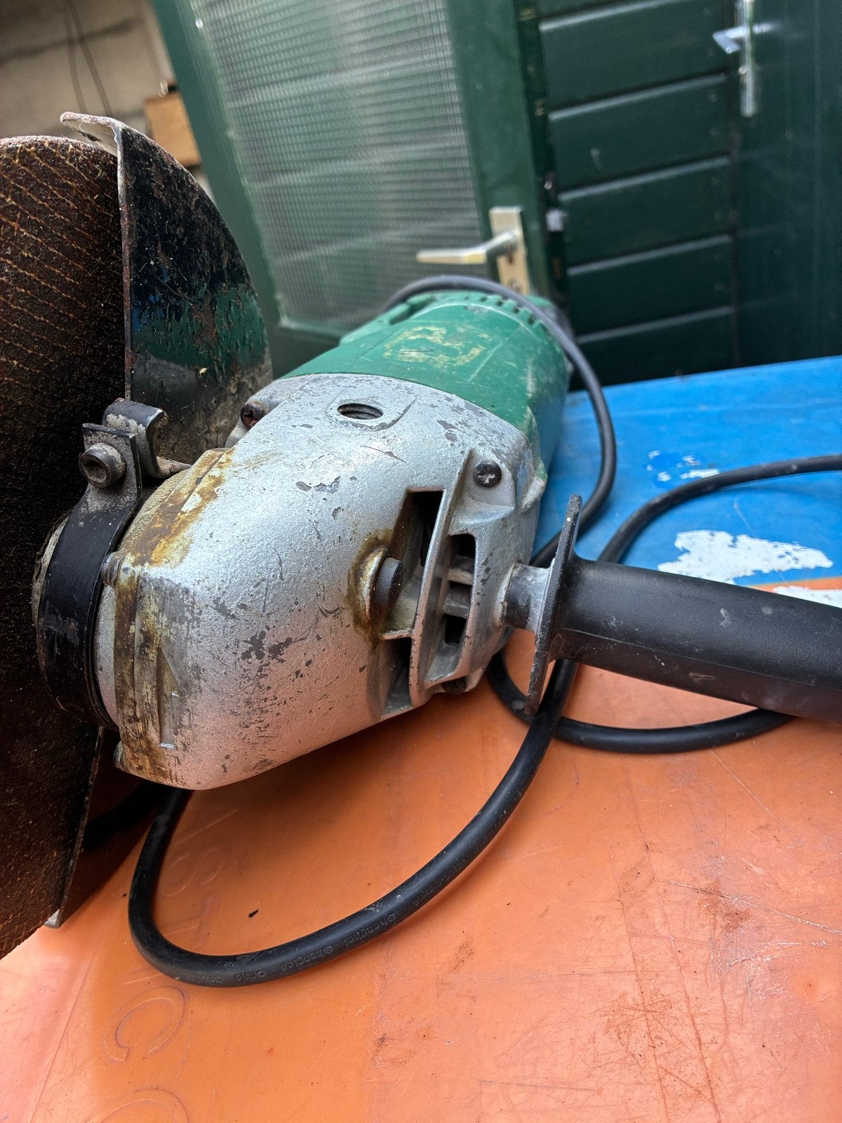 Gebruikte Haakse Slijpmachine - Krachtig en Betrouwbaar, Ophalen, Gebruikt, 1000 watt of meer, Haakse handslijpmachine