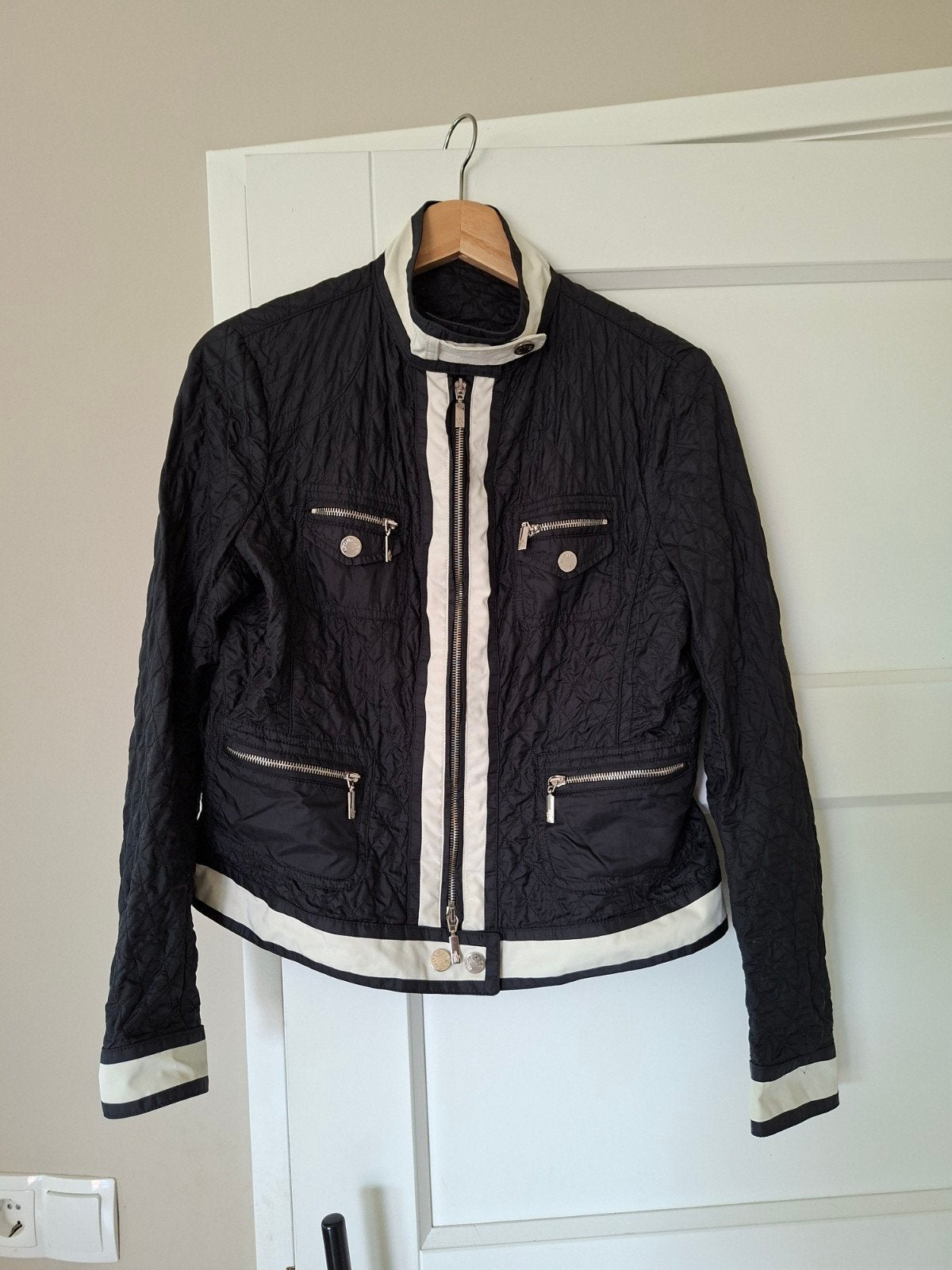 Moncler zomerjack maat 3, Kleding | Dames, Jassen | Zomer, Maat 38/40 (M), Zwart, Moncler, Ophalen of Verzenden