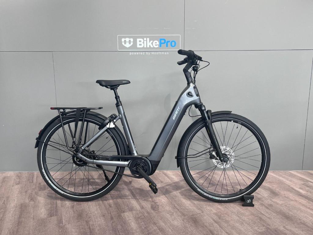 GIANT NewTour E+0 ( EX ACCU 500Wh €799.00 ) Charcoal S S 2, Fietsen en Brommers, Elektrische fietsen, -, - 0
-, NL, Nieuw, Giant