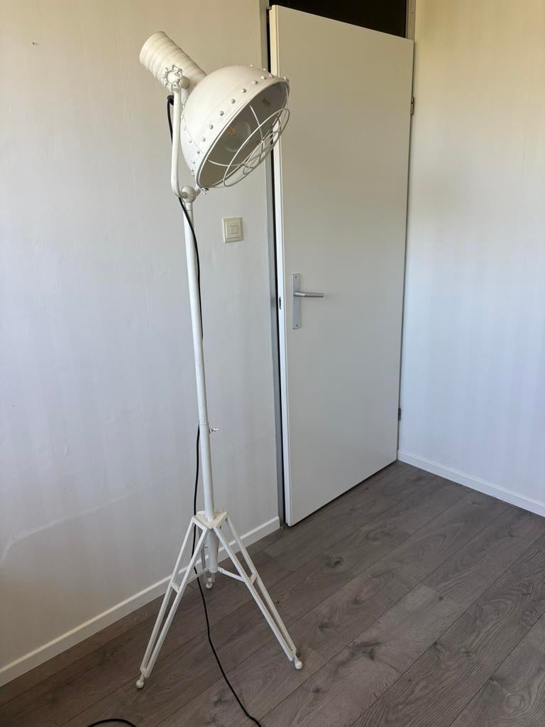 Stalen lamp, Ophalen, Zo goed als nieuw, Minder dan 100 cm
