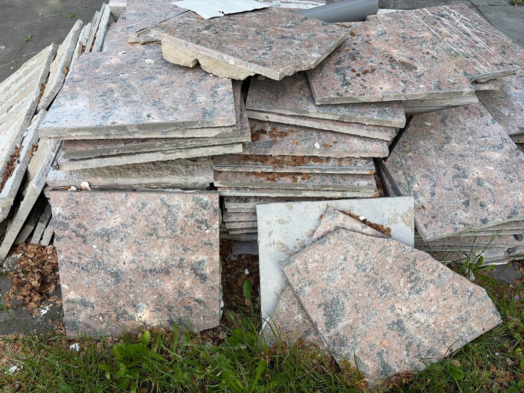 Gebruikte roze granieten terrastegels, Gebruikt, 10 m² of meer, Vloertegels, Overige materialen