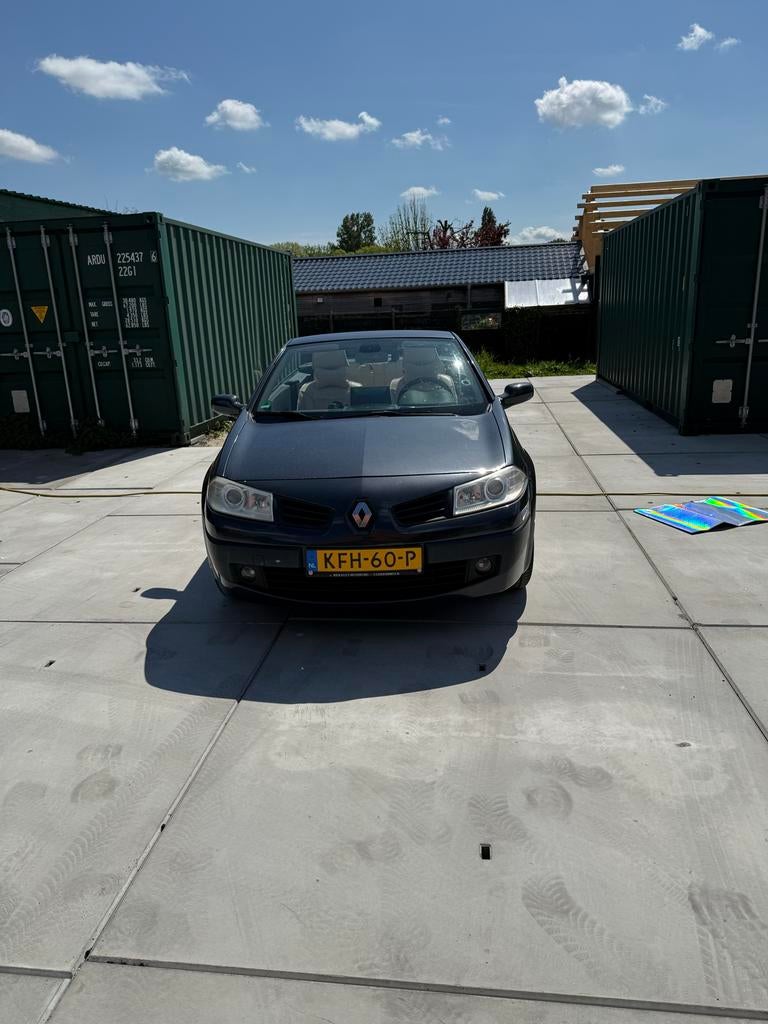 Renault Mégane 1.6 16V 82KW Cabrio E4 2008 Zwart, Voorwielaandrijving, 1295 kg, 4 cilinders, Cabriolet