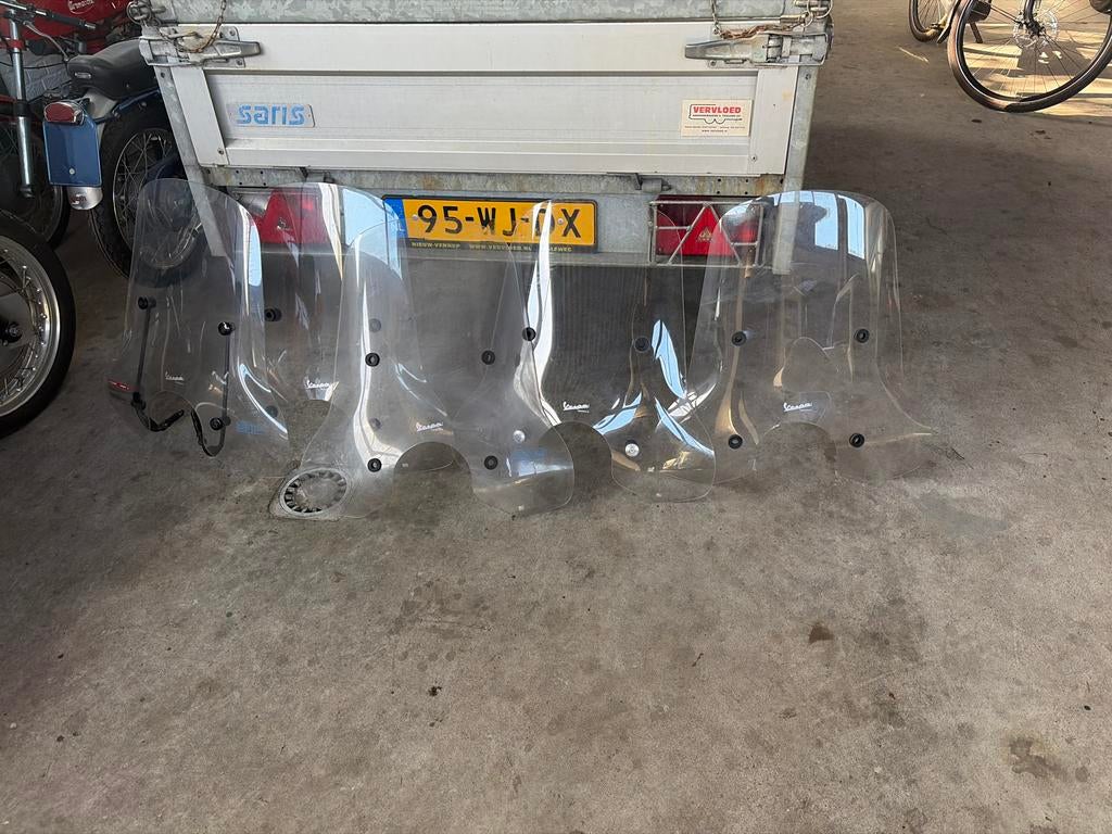 Originele Vespa Primavera windschermen - gebruikt, Fietsen en Brommers, Ophalen of Verzenden, Gebruikt, Overige typen, Vespa