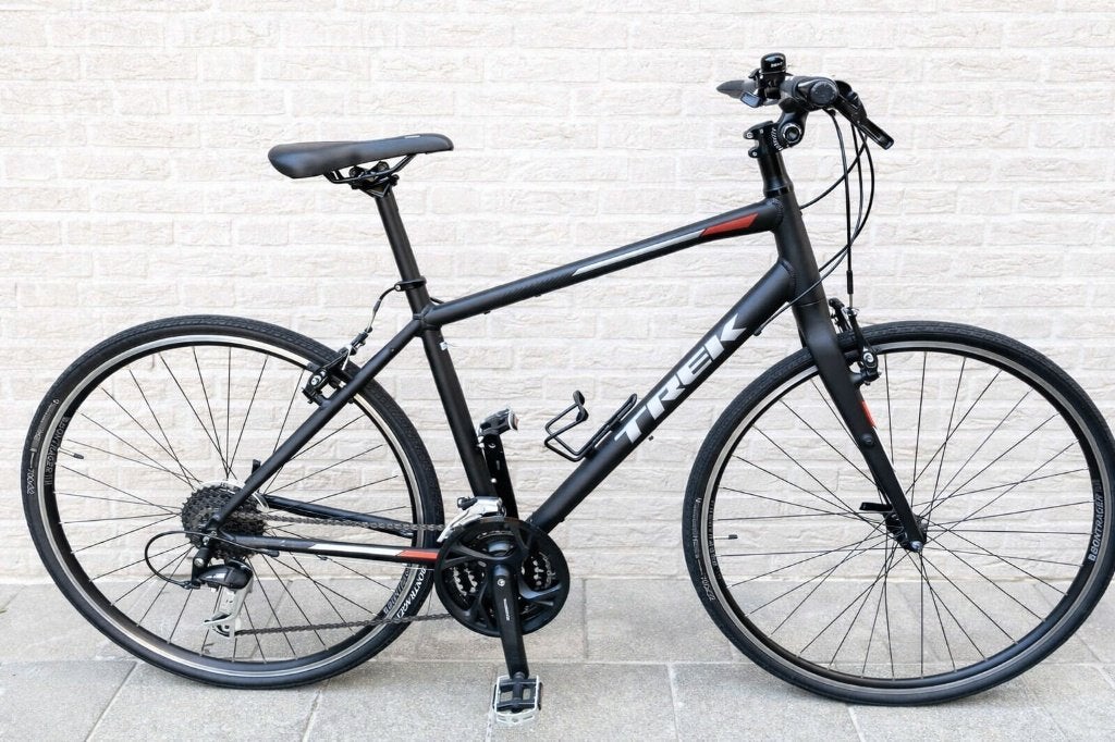 Trek FX 3 Women's 2017, 28 inch, 10 tot 15 versnellingen, Velgrem, 47 tot 50 cm