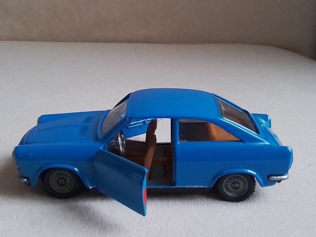Autobianchi Primula Coupe Politoys made in italy, Ophalen of Verzenden, Gebruikt, Auto, Overige merken