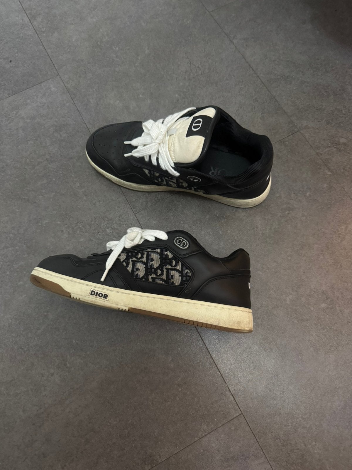 Dior b27, Ophalen, Zo goed als nieuw, Zwart