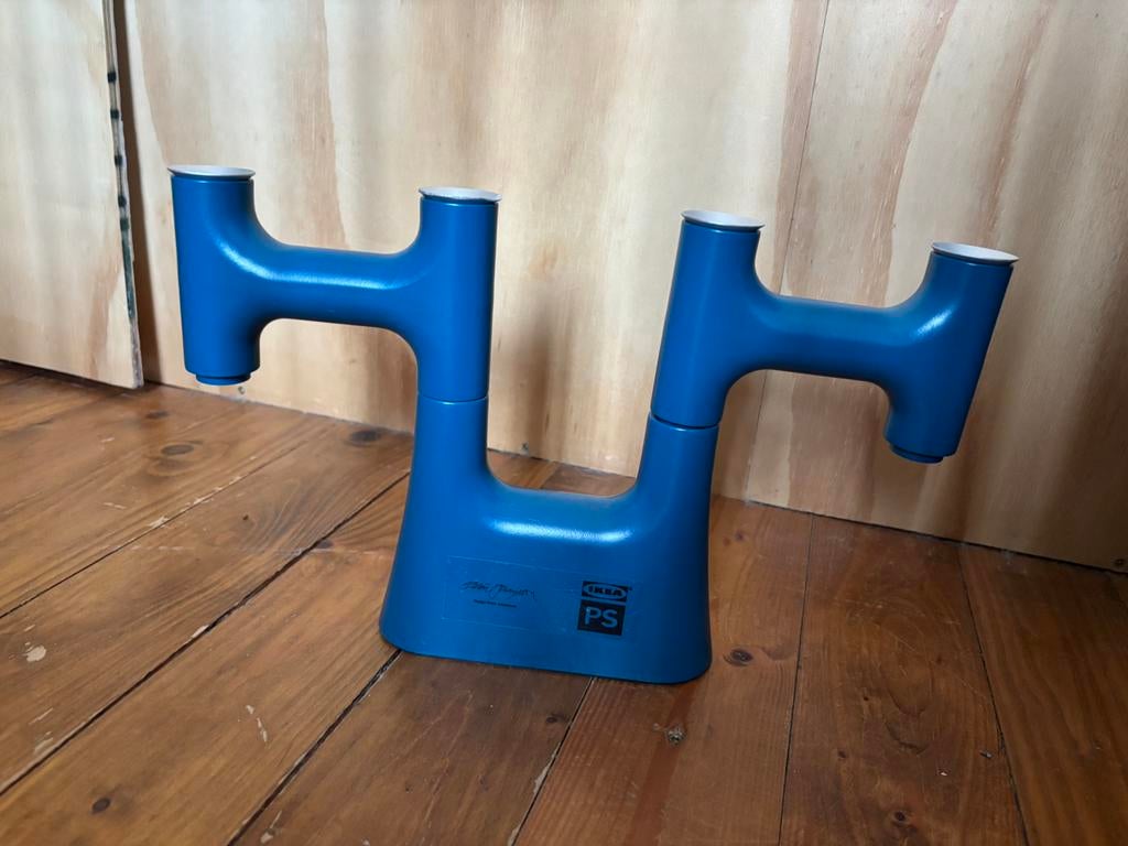 Ikea PS 2012 Ehlén Johansson modulaire kandelaar gietijzer, Ophalen of Verzenden, Zo goed als nieuw, Blauw, Overige materialen
