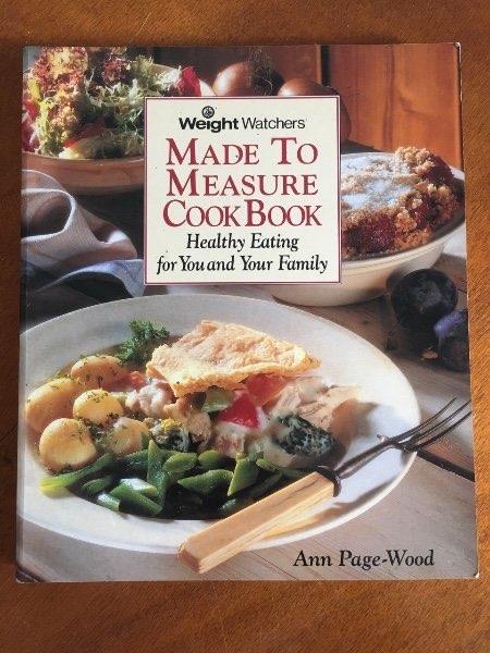Made to measure cookbook - Weight Watchers - Ann Page-Wood, Boeken, Verzenden, Gelezen, Non-fictie