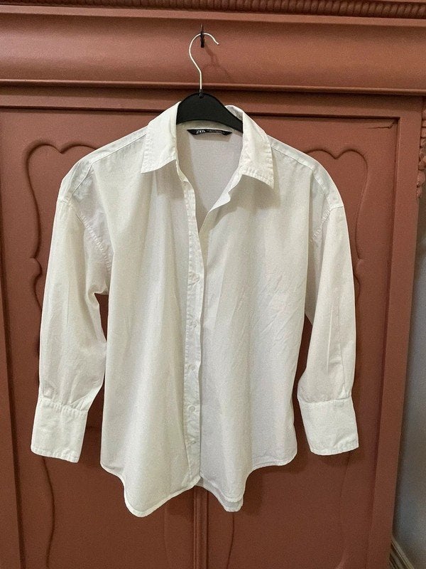 Zara witte ruime blouse XS, Kleding | Dames, Blouses en Tunieken, Ophalen of Verzenden, Zo goed als nieuw, Maat 34 (XS) of kleiner