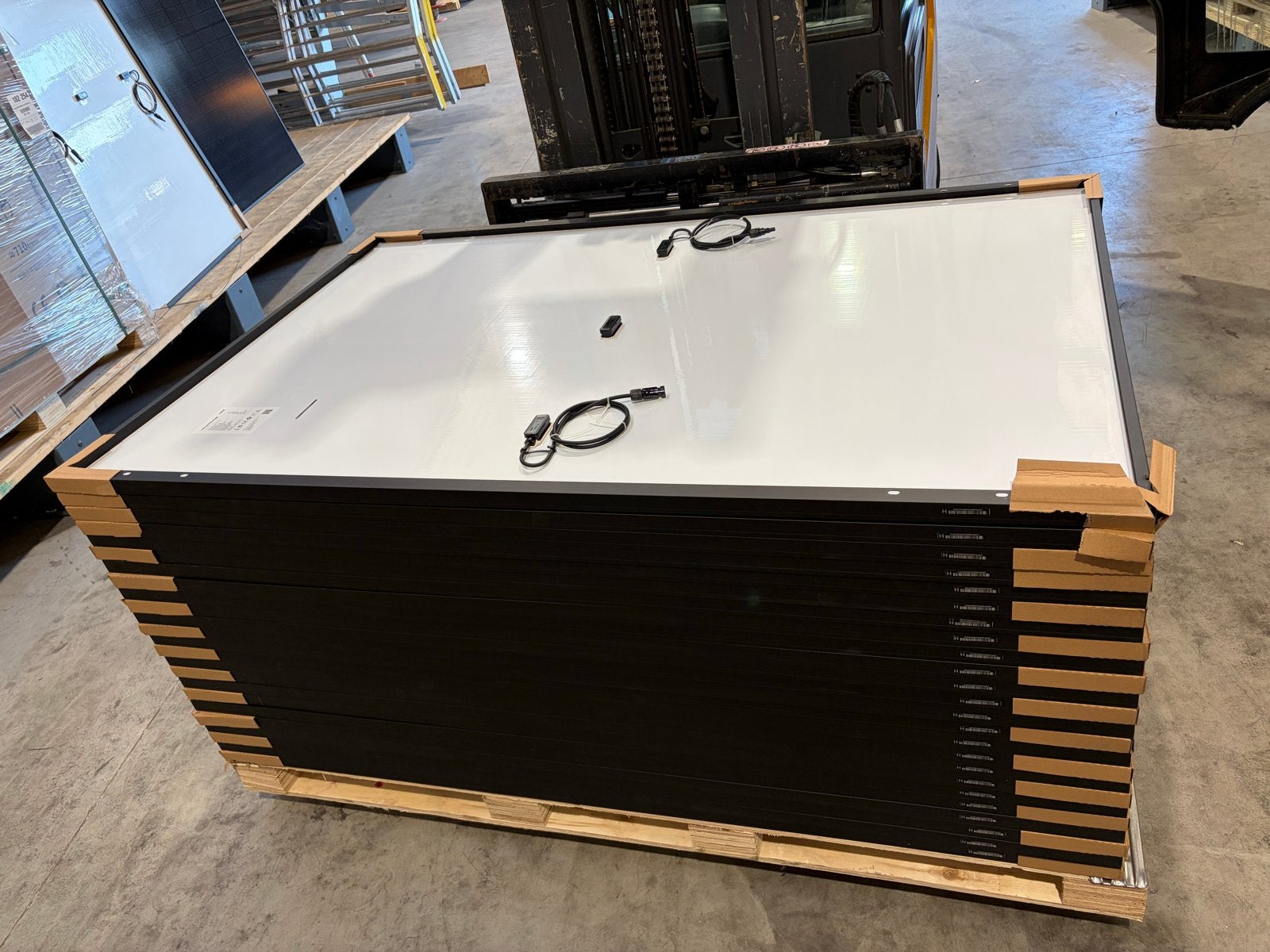 Nieuwe Longi Full Black Zonnepanelen 410 W, Ophalen, Nieuw