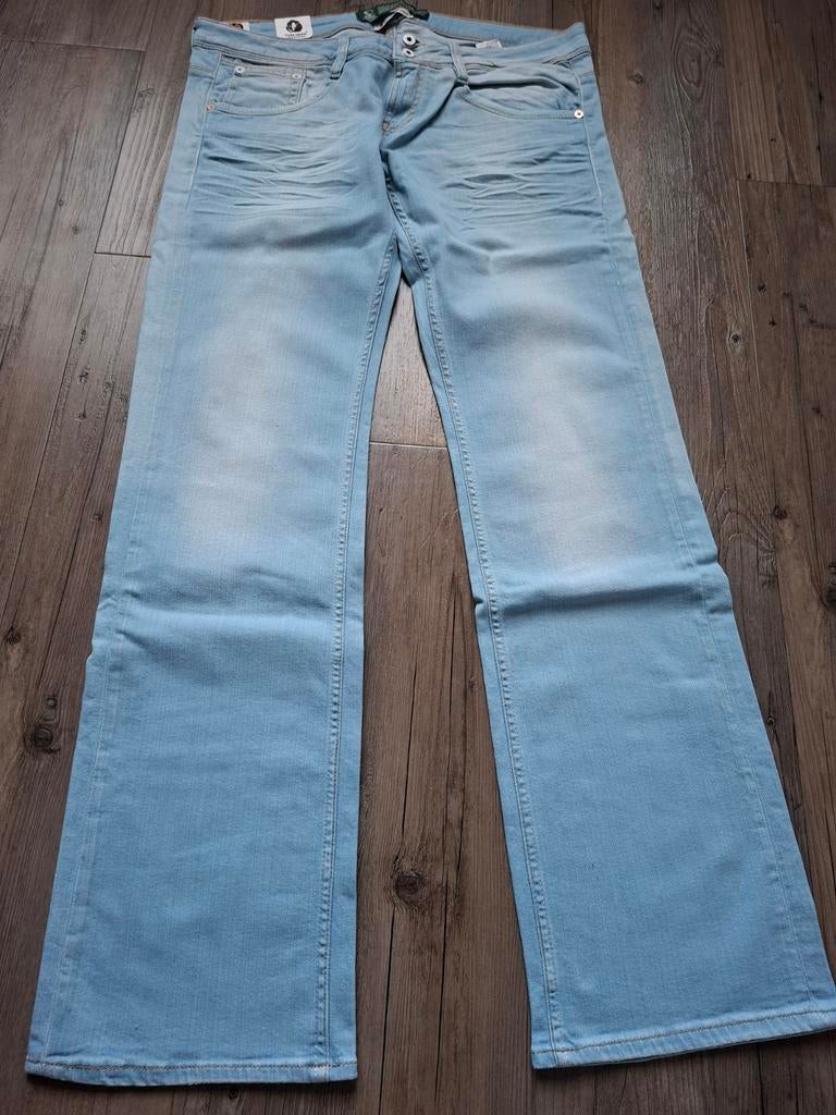 KUYICHI Amy regular shoecut jeans W33 L34, Blauw, KUYICHI, Nieuw, Ophalen of Verzenden