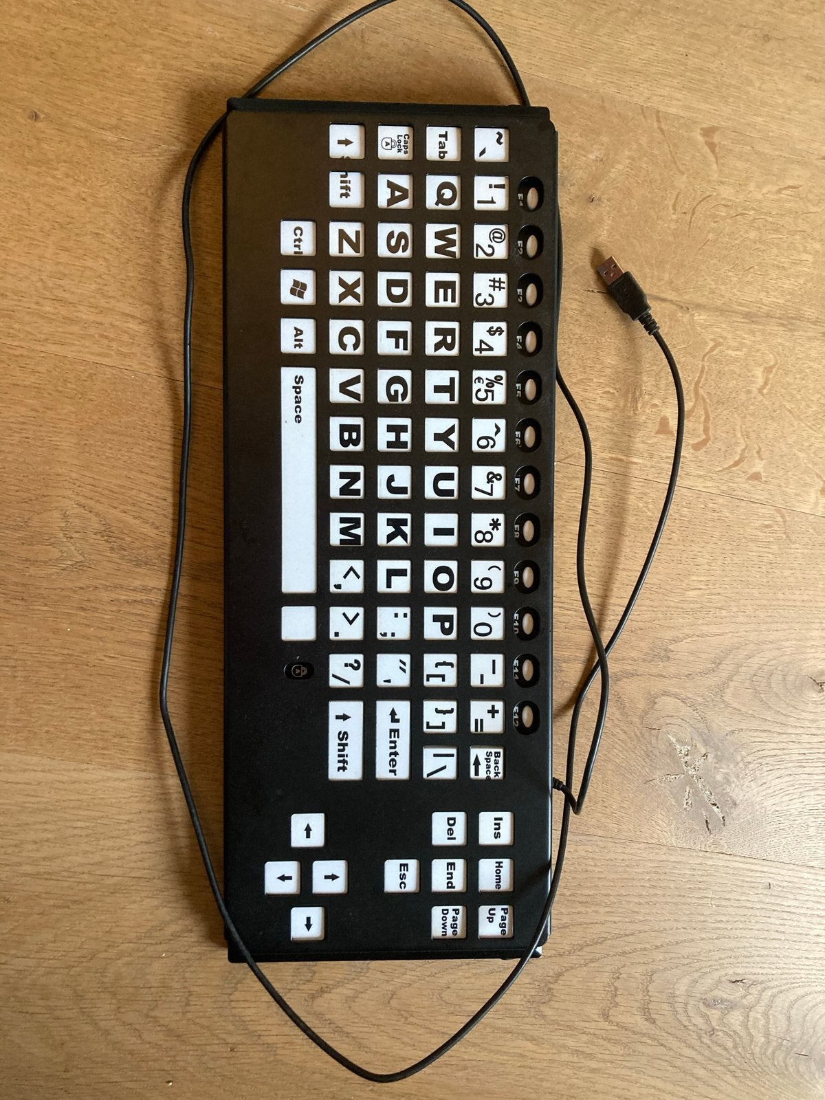 Toetsenbord voor ouderen - Grote toetsen, duidelijk leesbaar, Ophalen, Qwerty, Gebruikt, Bedraad