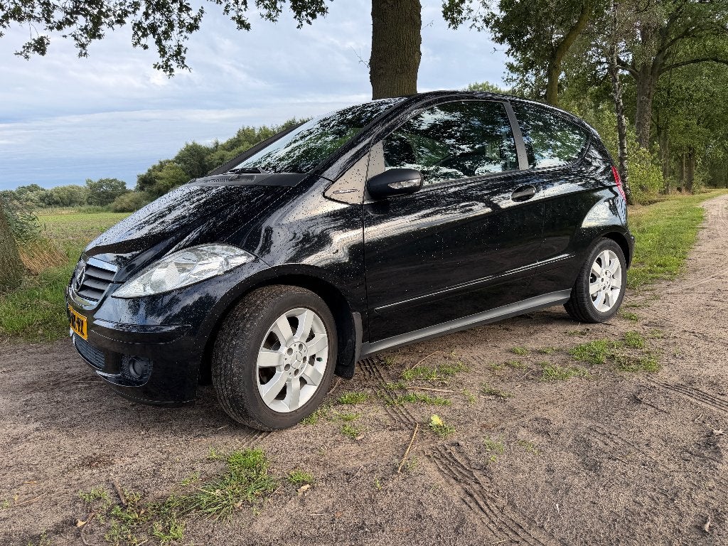 Mercedes-Benz A-Klasse A150 Lage KM 96.500! Zeer nette auto., Voorwielaandrijving, 1498 cc, Zwart, 1095 kg