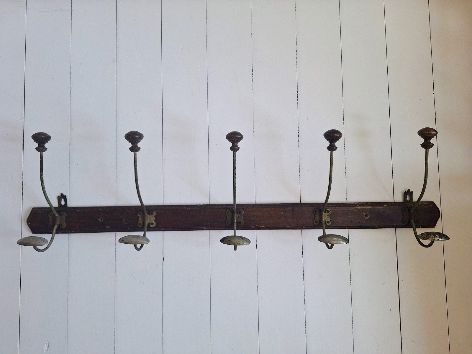 Antieke/brocante houten wandkapstok met 5 haken, Ophalen